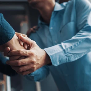 Поддержка персонала